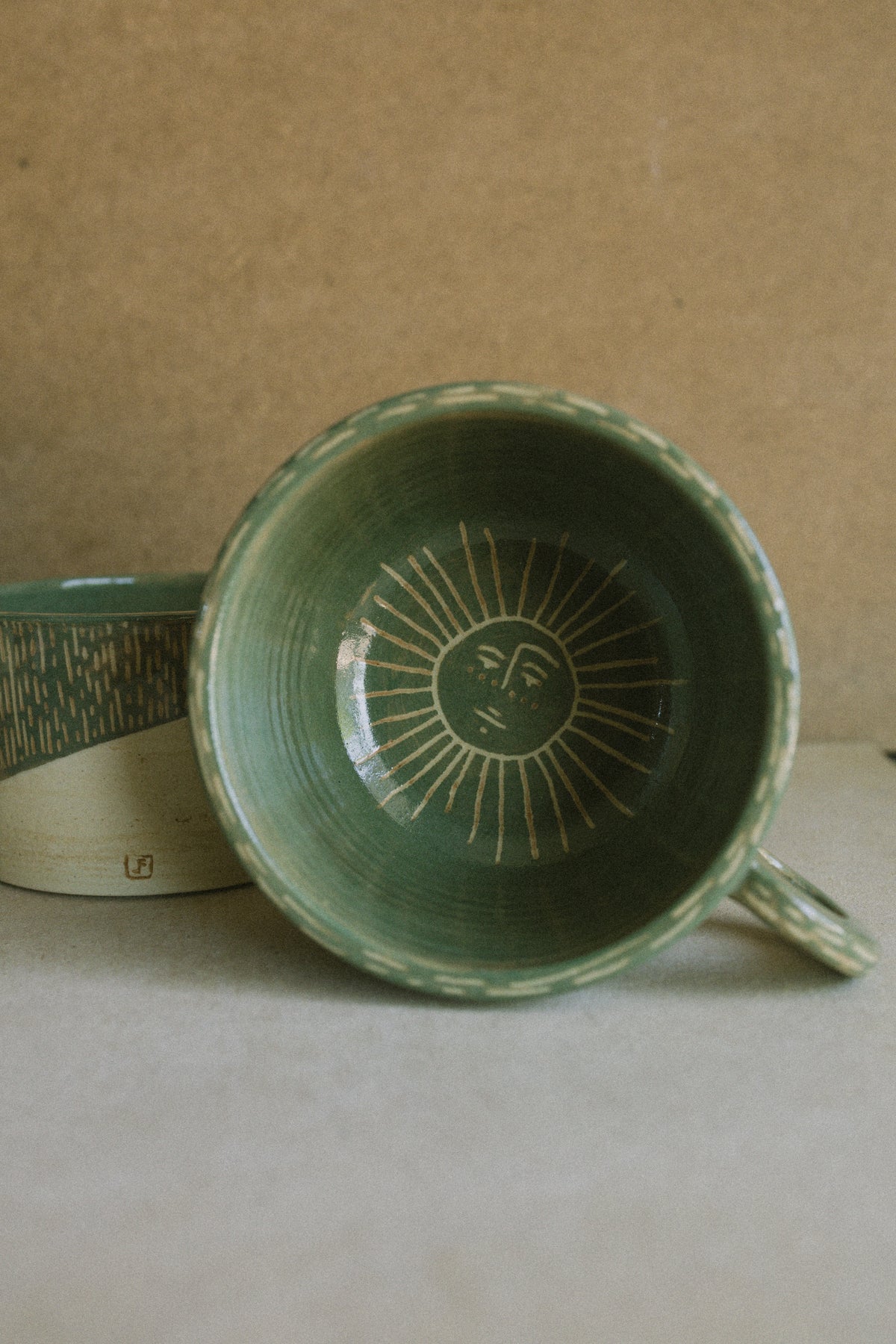 Signature Mug — Green Sgraffito Sunshine Carving (Set of 2)